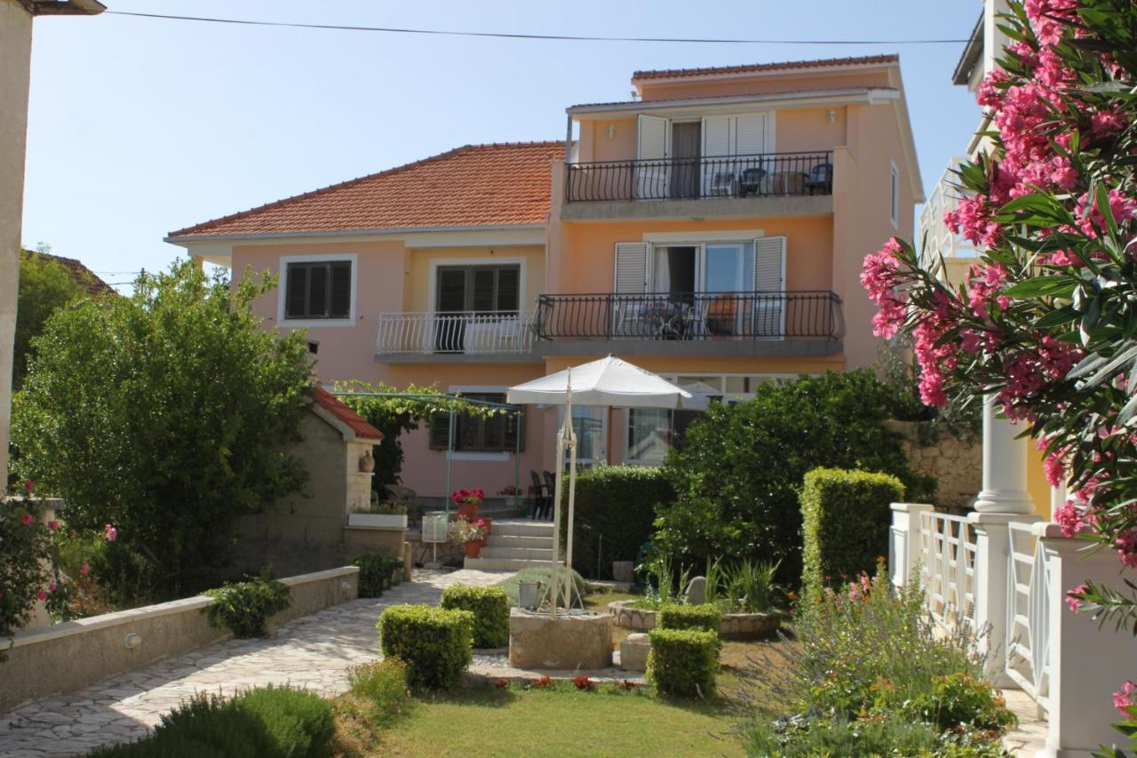 Rooms By The Sea Pasman - 8223 Екстериор снимка