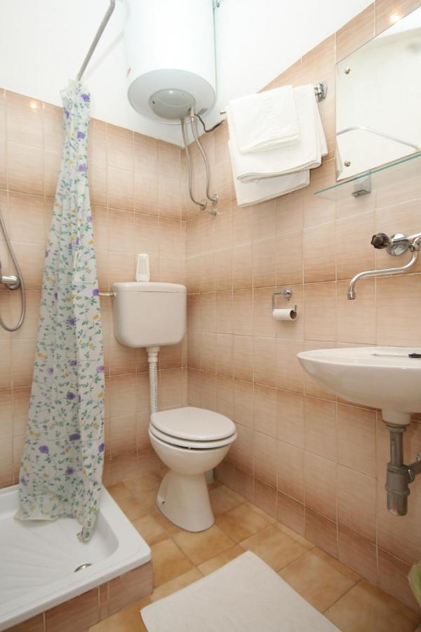 Rooms By The Sea Pasman - 8223 Екстериор снимка