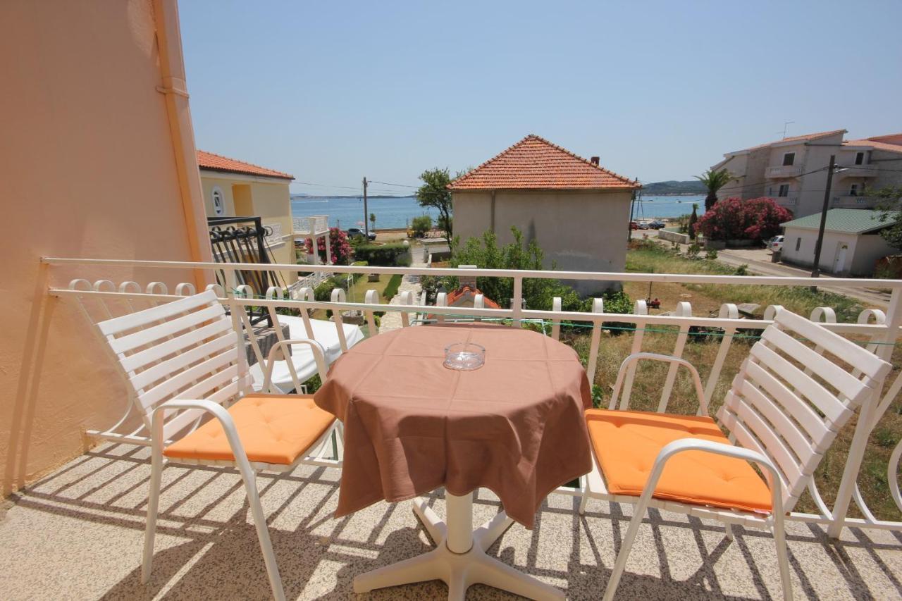 Rooms By The Sea Pasman - 8223 Екстериор снимка